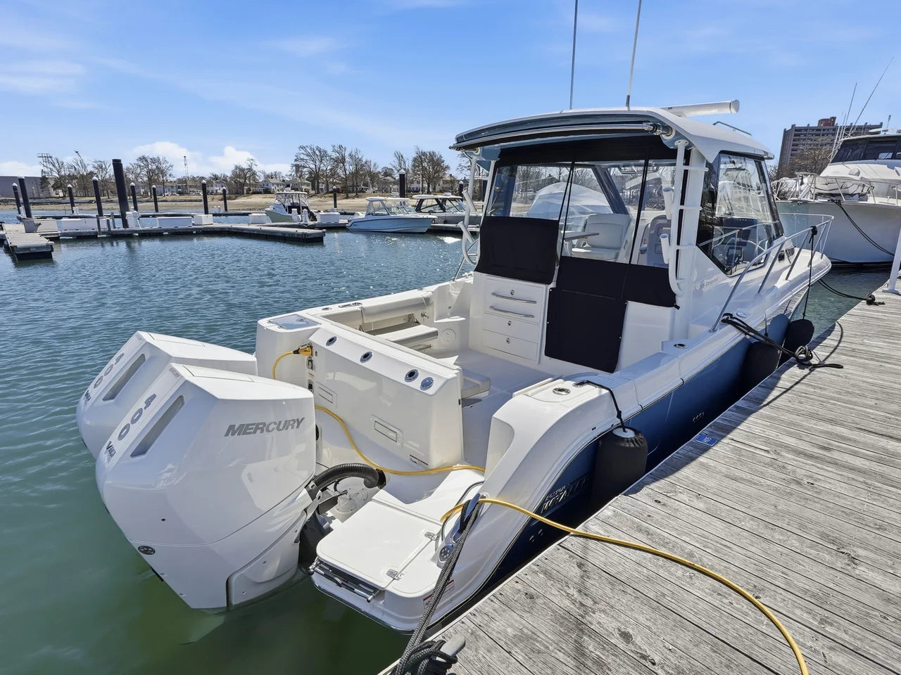2026 Boston Whaler 325 Conquest 32.0 feet, Clearwater, Florida #2