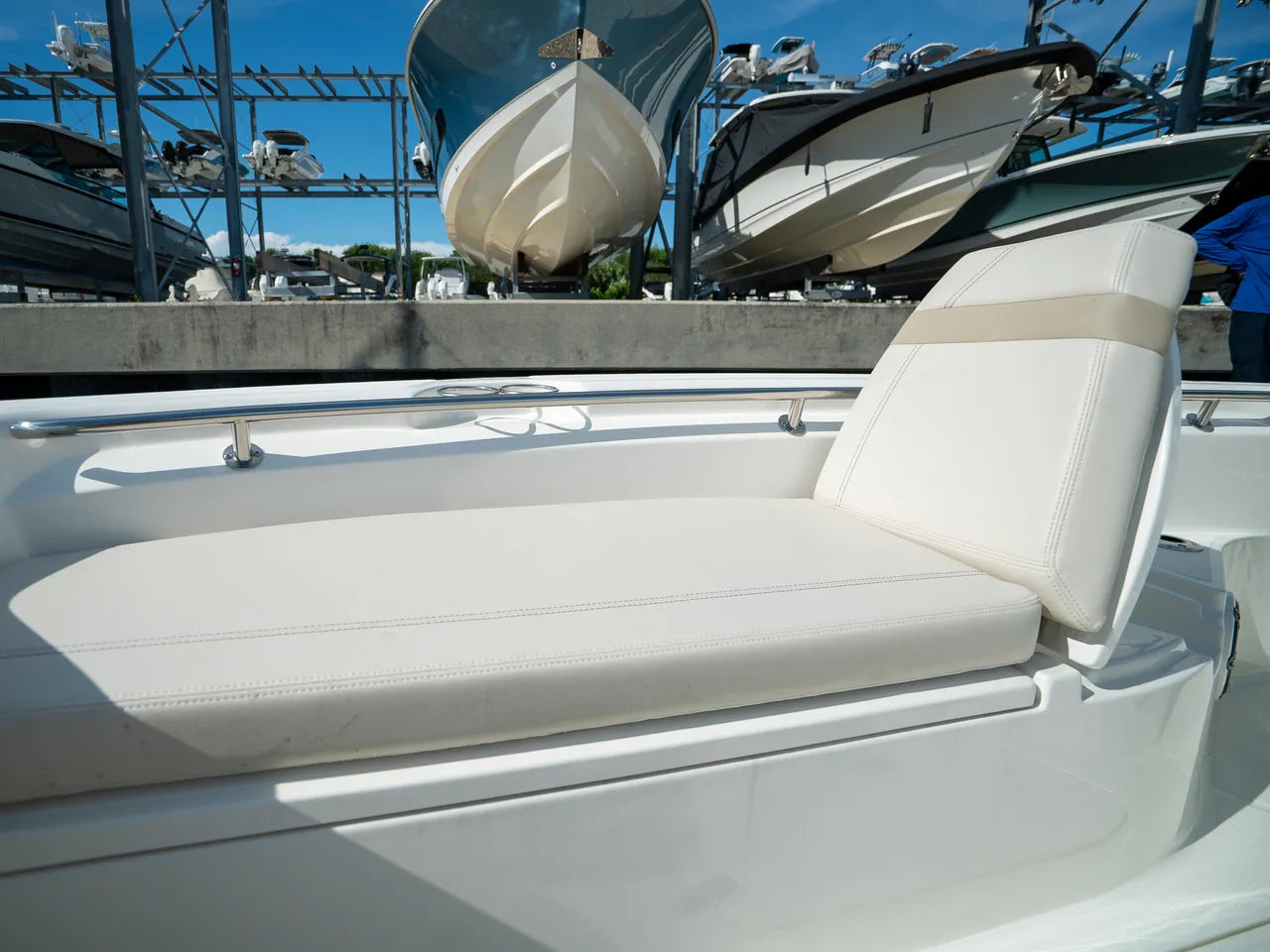2026 Boston Whaler 280 Dauntless 28.0 feet, Clearwater, Florida #18