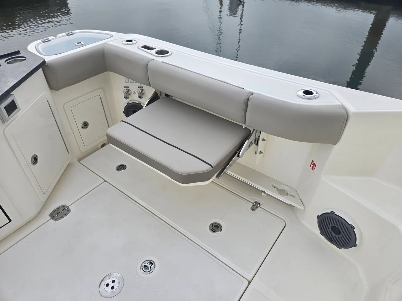 2026 Boston Whaler 365 Conquest 36.0 feet, Clearwater, Florida #13