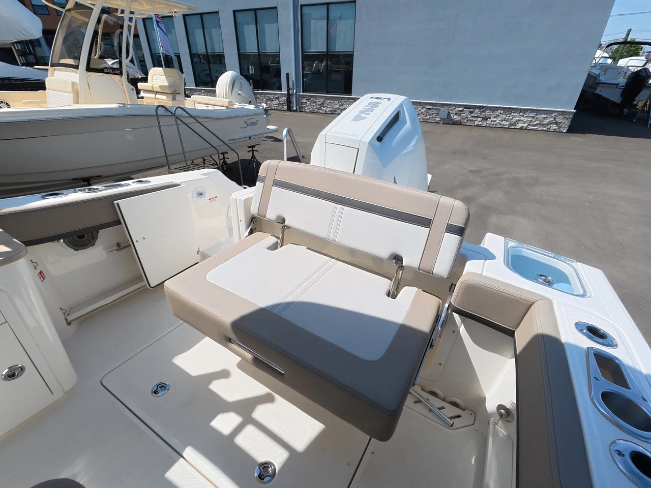 2026 Boston Whaler 240 Vantage 24.0 feet, Clearwater, Florida #7