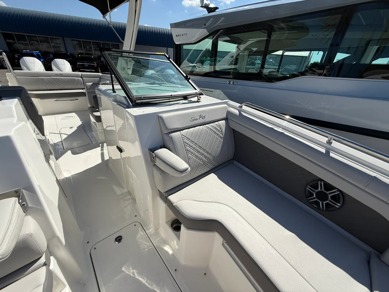 2026 Sea Ray SDX 290 Outboard 29.0 feet, Clearwater, Florida #7