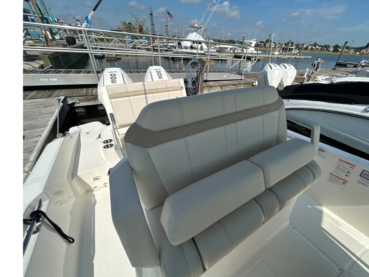 2025 Boston Whaler 280 Dauntless 28.0 feet, Clearwater, Florida #13