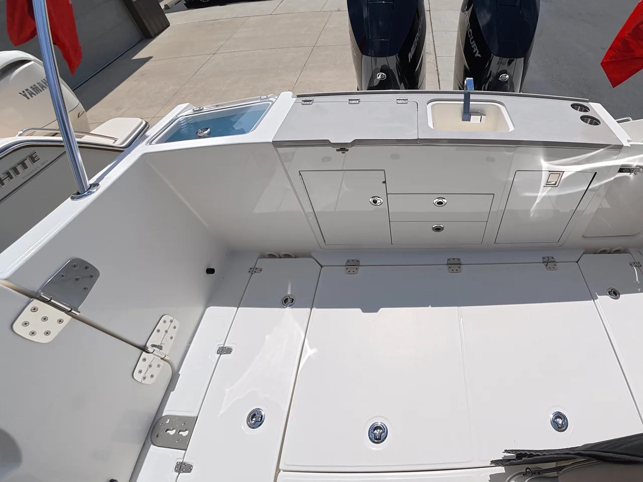 2025 Boston Whaler 330 Vantage 33.0 feet, Clearwater, Florida #12