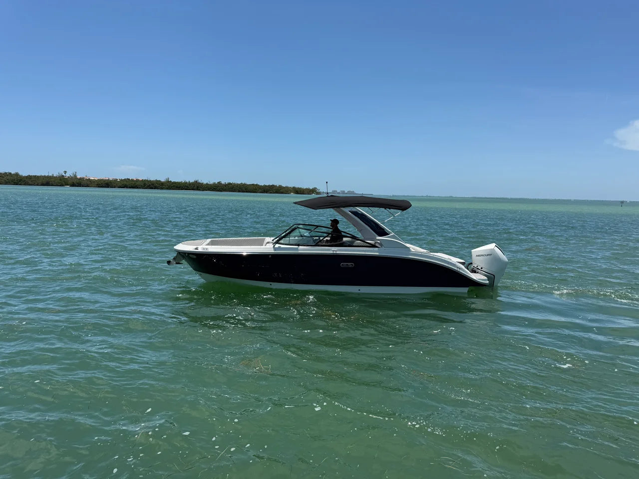 2026 Sea Ray SDX 270 Outboard 27.0 feet, Clearwater, Florida #1