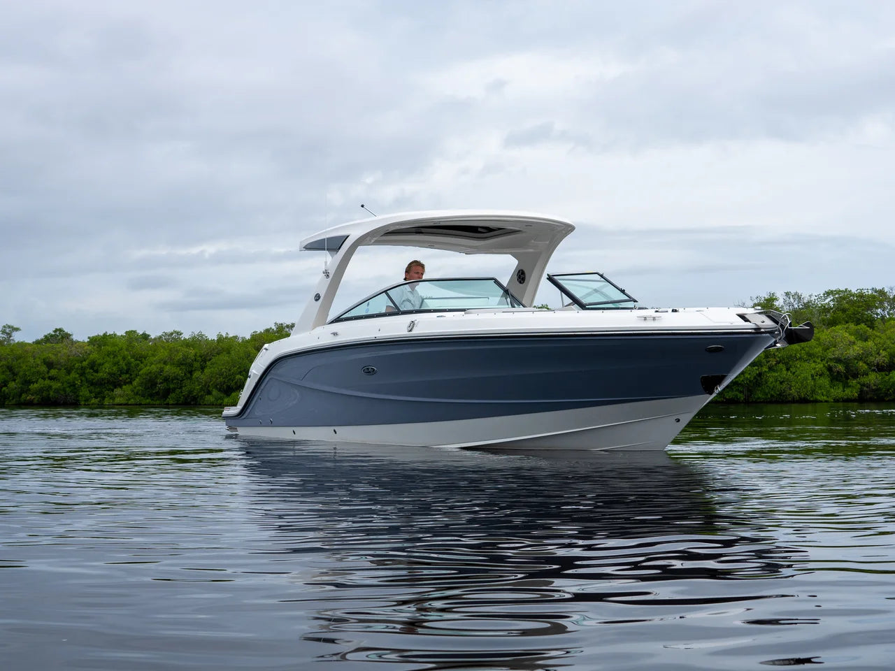 2027 Sea Ray SLX 310 Outboard 31.0 feet, Clearwater, Florida #30