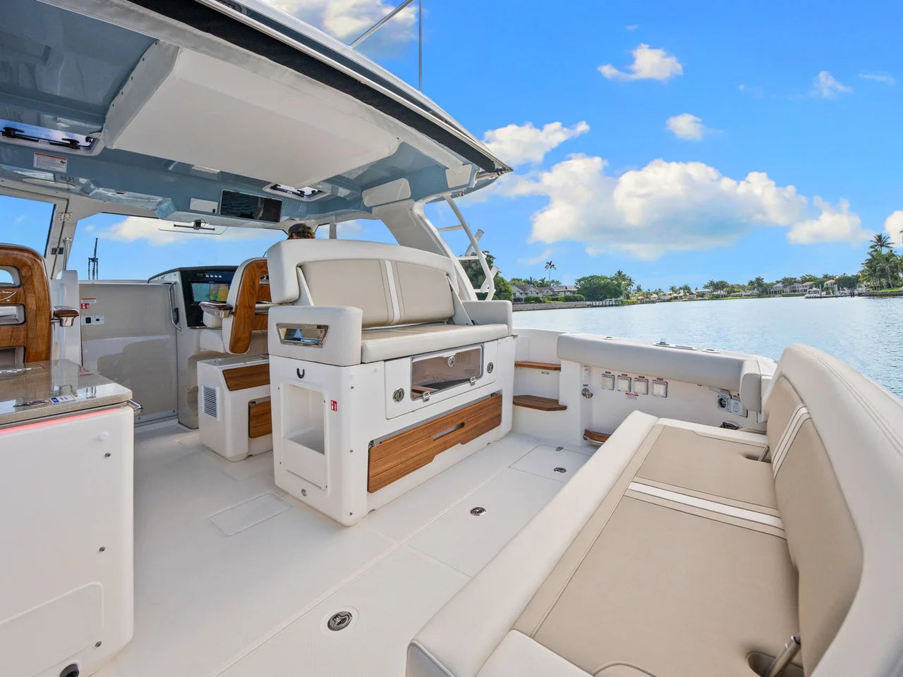 2026 Boston Whaler 380 Realm 38.0 feet, Clearwater, Florida #42