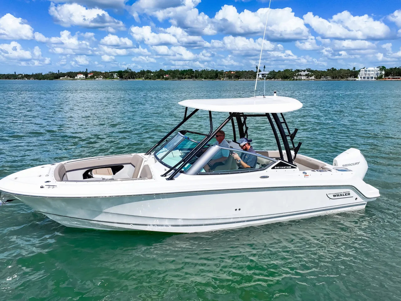 2026 Boston Whaler 240 Vantage 24.0 feet, Clearwater, Florida #2