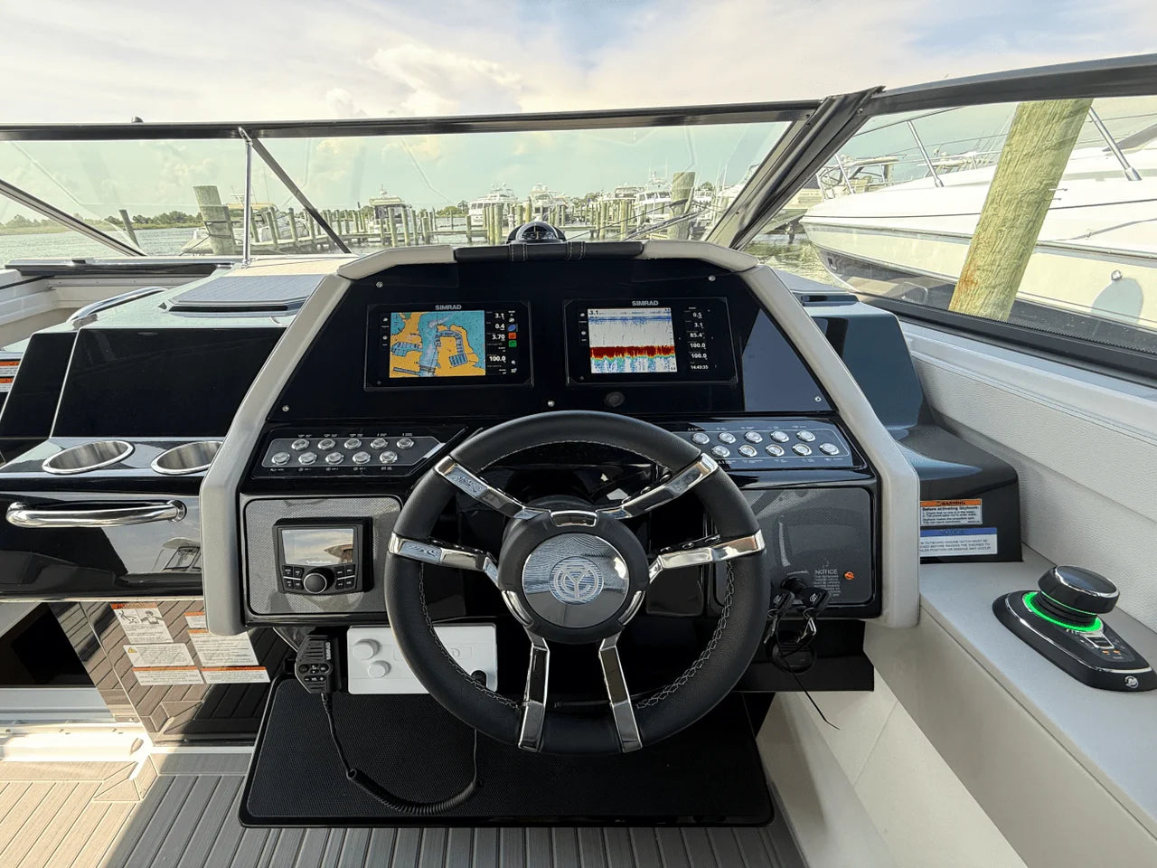 2026 Cruisers Yachts 34 GLS Outboard 34.0 feet, Clearwater, Florida #20