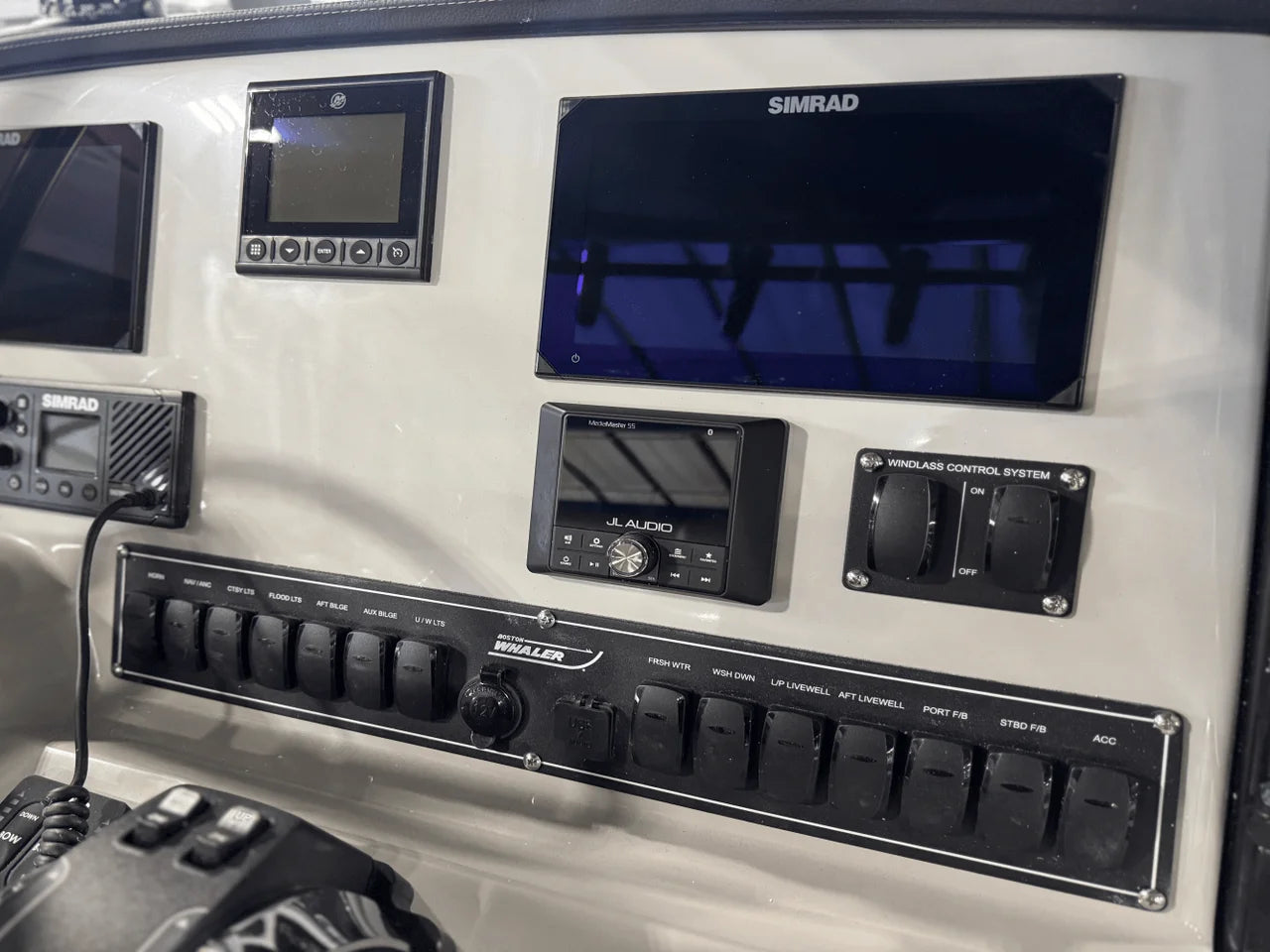 2025 Boston Whaler 230 Outrage 23.0 feet, Clearwater, Florida #10