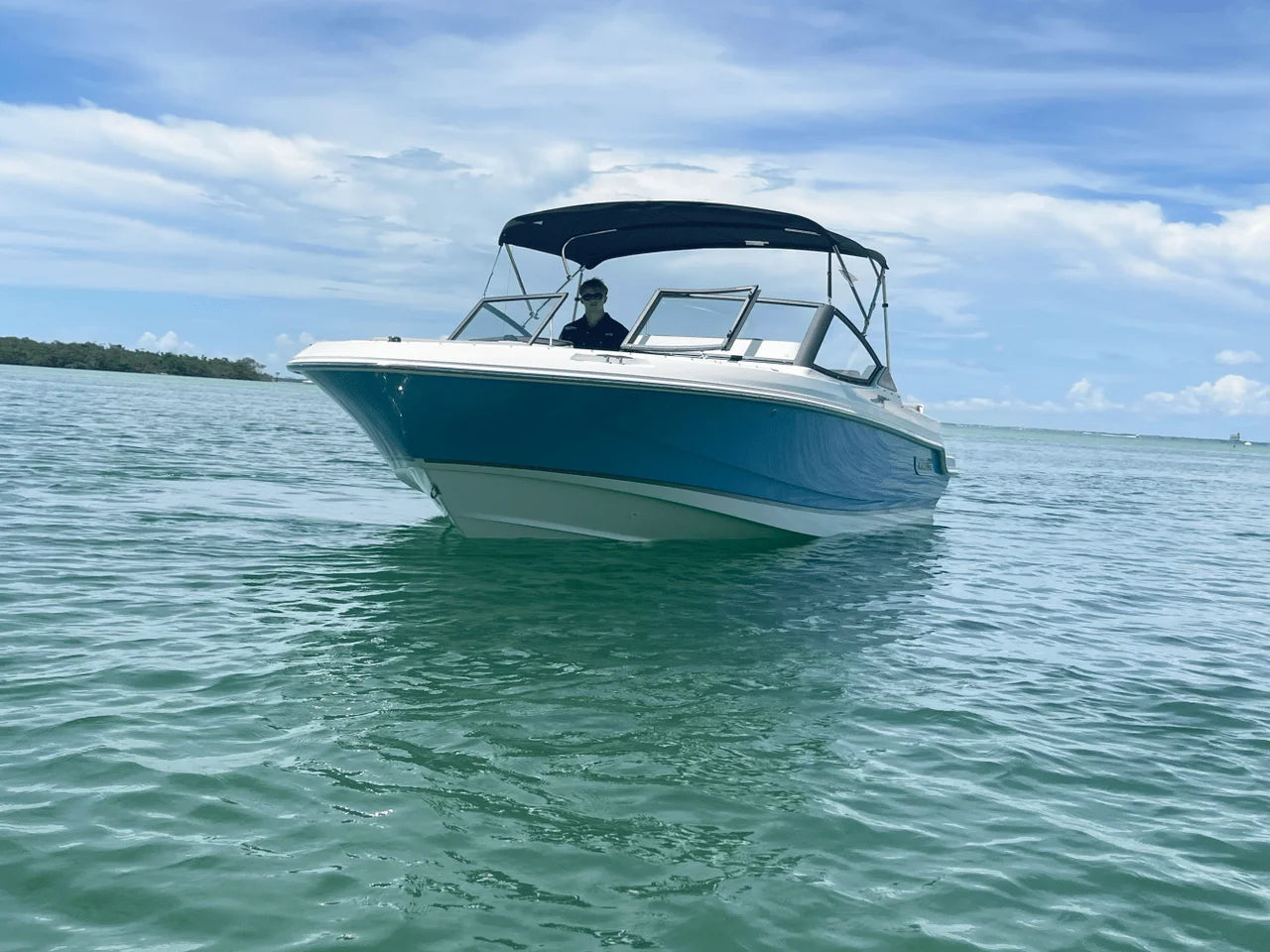 2025 Boston Whaler 210 Vantage 21.0 feet, Clearwater, Florida #12