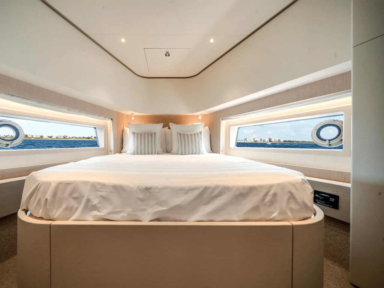 2025 Azimut Seadeck 6 60.0 feet, Clearwater, Florida #52