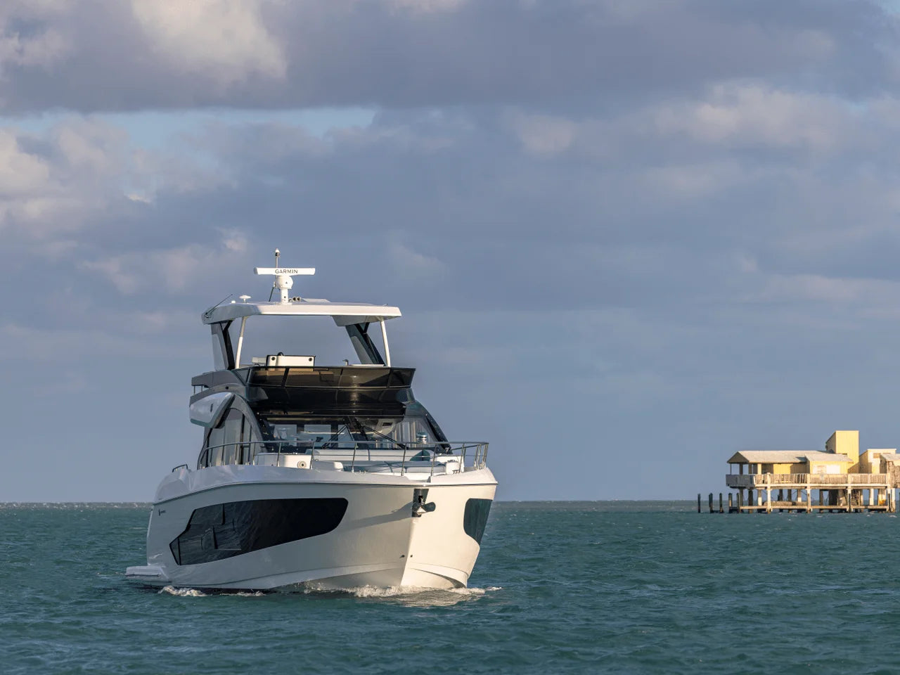 2027 Cruisers Yachts 57FLY 57.0 feet, Clearwater, Florida #34