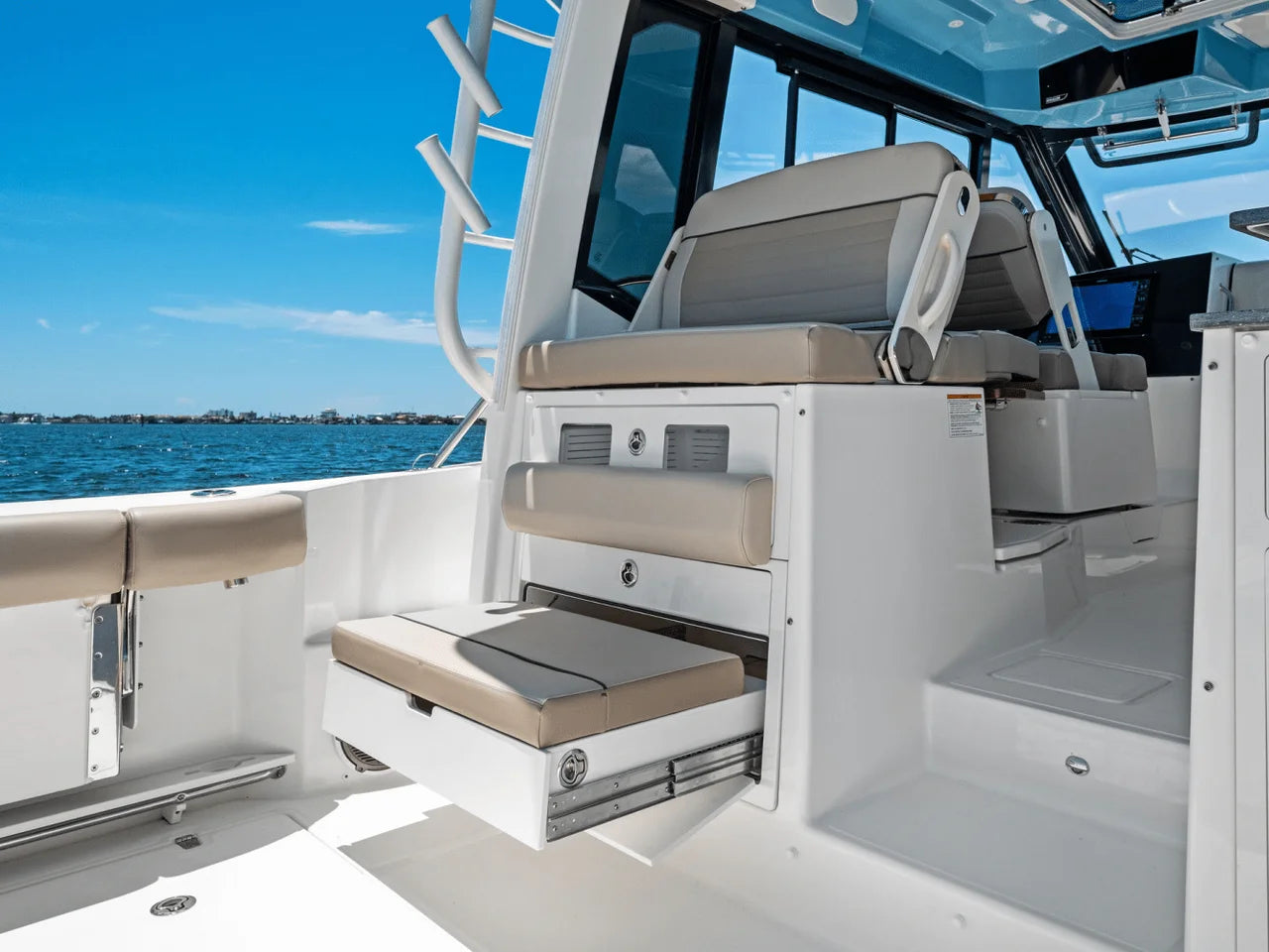 2025 Boston Whaler 365 Conquest 36.0 feet, Clearwater, Florida #65
