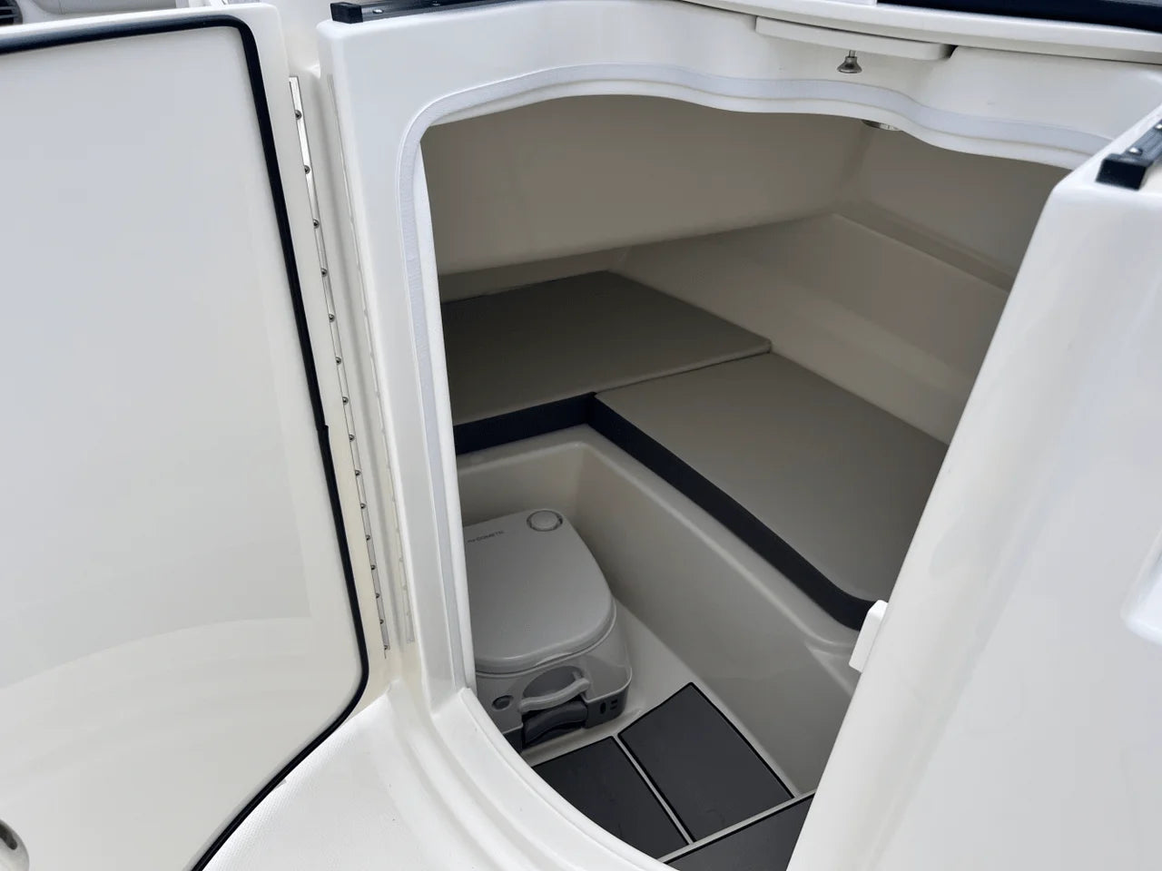 2026 Sea Ray SDX 230 Outboard 23.0 feet, Clearwater, Florida #16