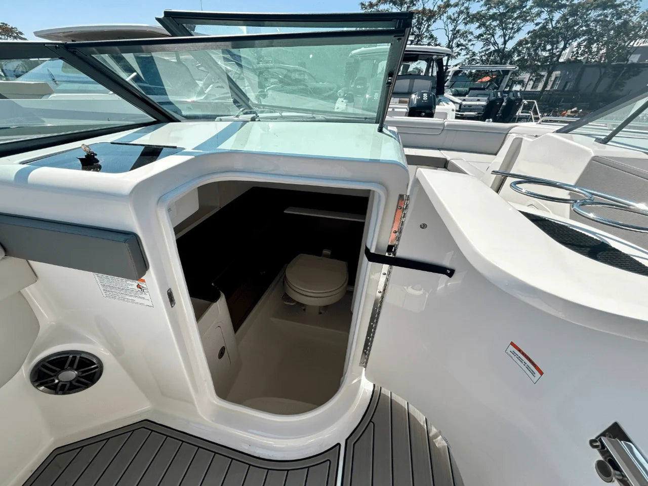 2026 Sea Ray SDX 290 Outboard 29.0 feet, Clearwater, Florida #19