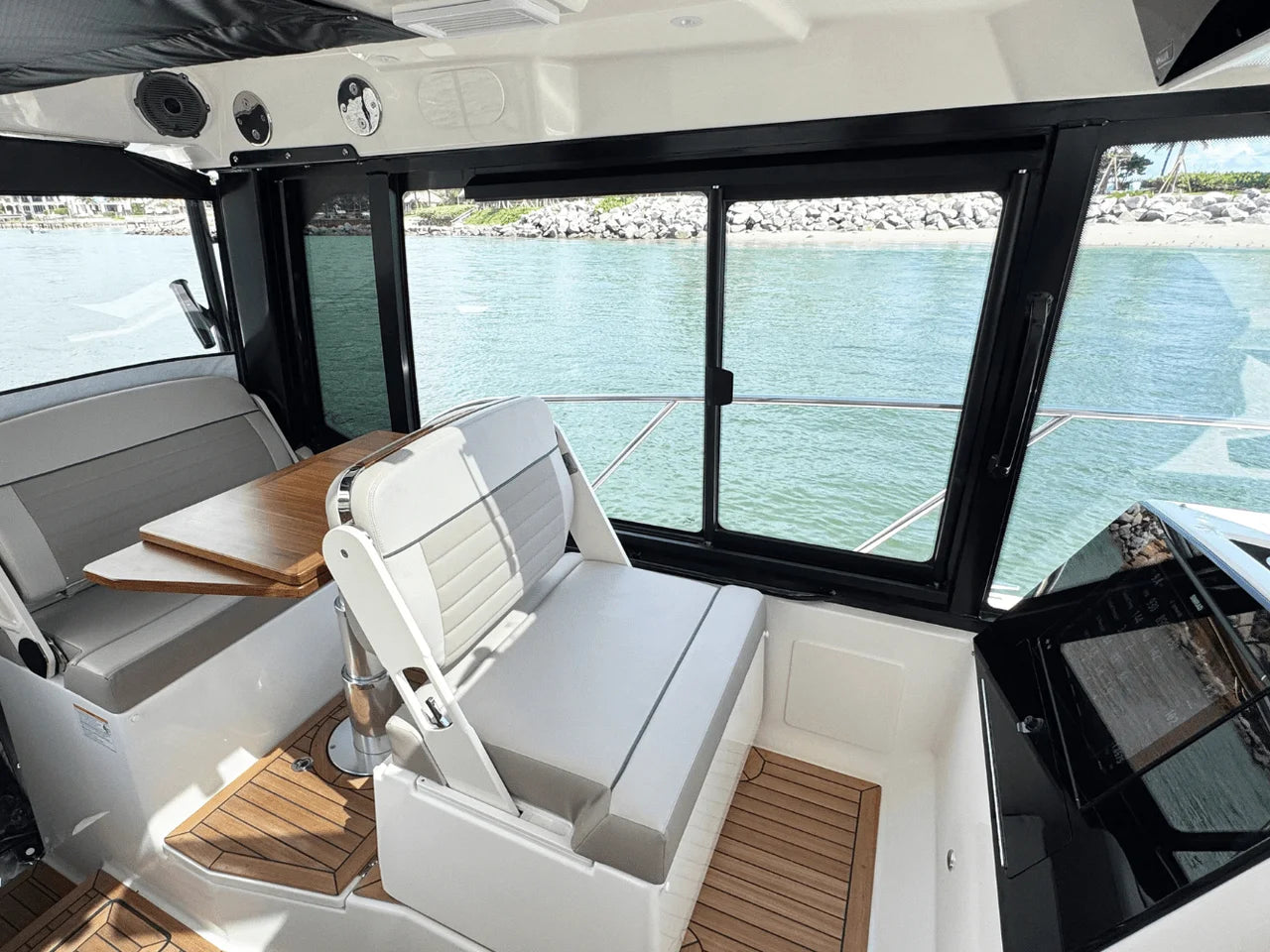 2026 Boston Whaler 365 Conquest 36.0 feet, Clearwater, Florida #29