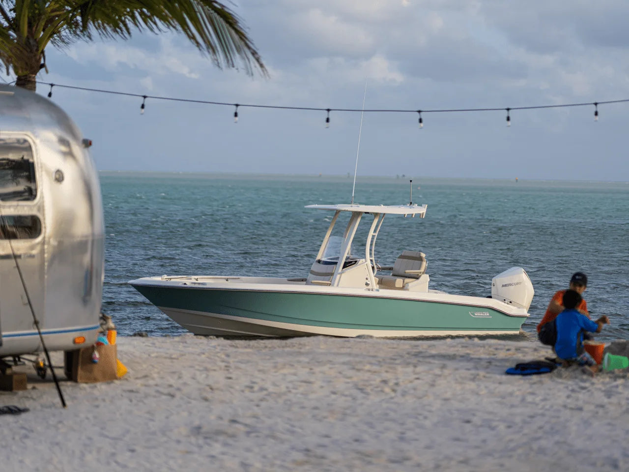2026 Boston Whaler 250 Dauntless 25.0 feet, Clearwater, Florida #13