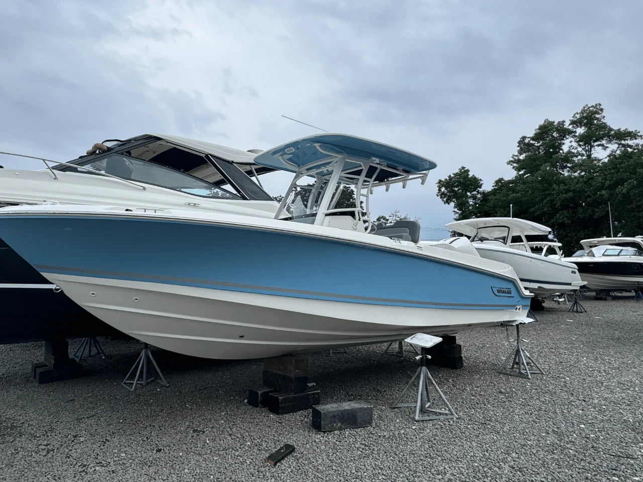 2026 Boston Whaler 230 Outrage 23.0 feet, Clearwater, Florida #2