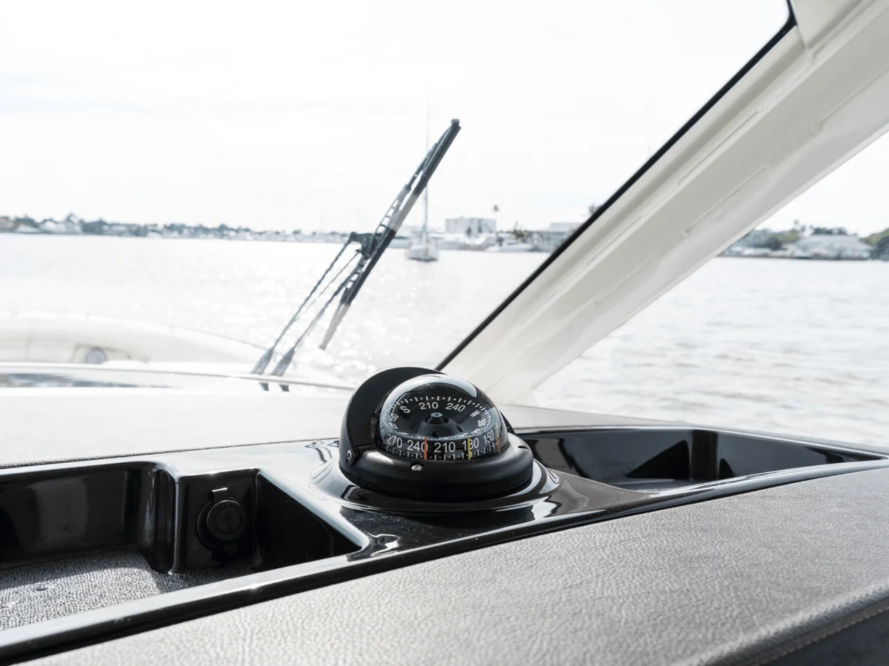 2026 Boston Whaler 380 Realm 38.0 feet, Clearwater, Florida #84