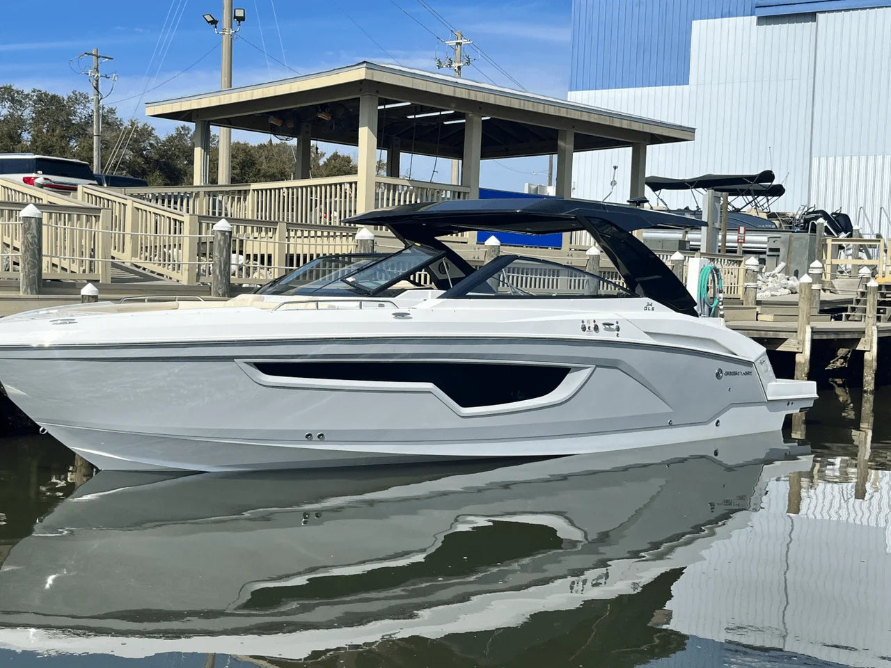 2025 Cruisers Yachts 34 GLS Outboard 34.0 feet, Clearwater, Florida #4