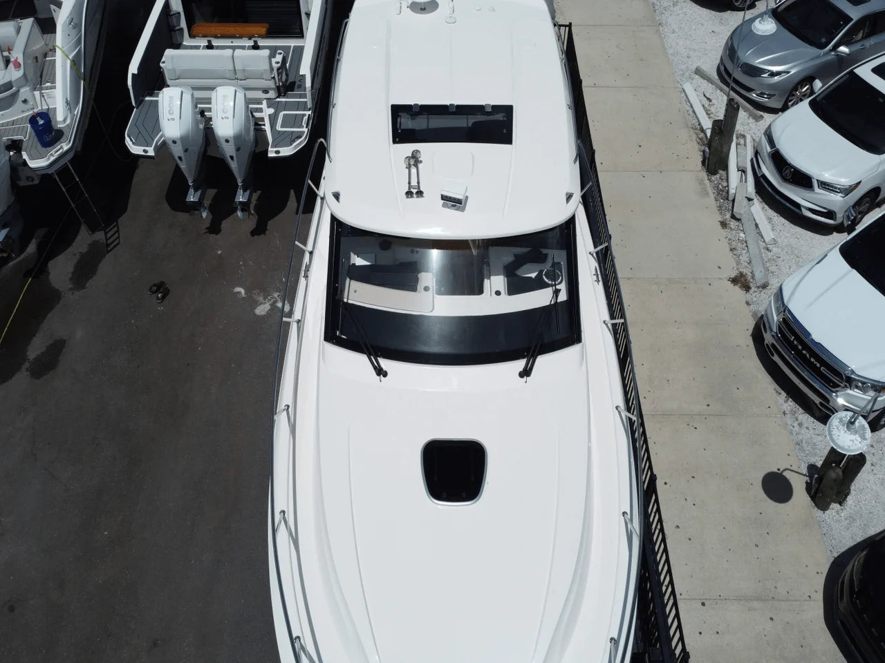 2025 Boston Whaler 365 Conquest 36.0 feet, Clearwater, Florida #7