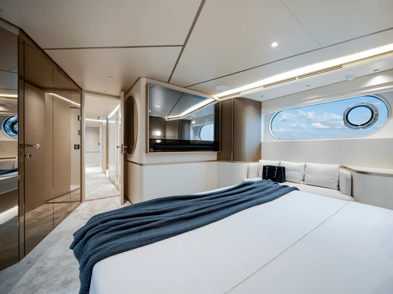 2026 Azimut Magellano 25M 84.0 feet, Clearwater, Florida #55