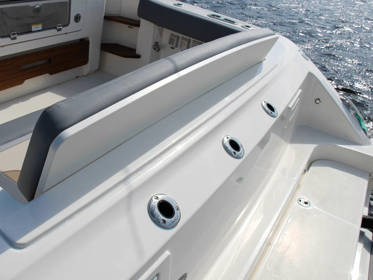 2025 Boston Whaler 380 Realm 38.0 feet, Clearwater, Florida #17