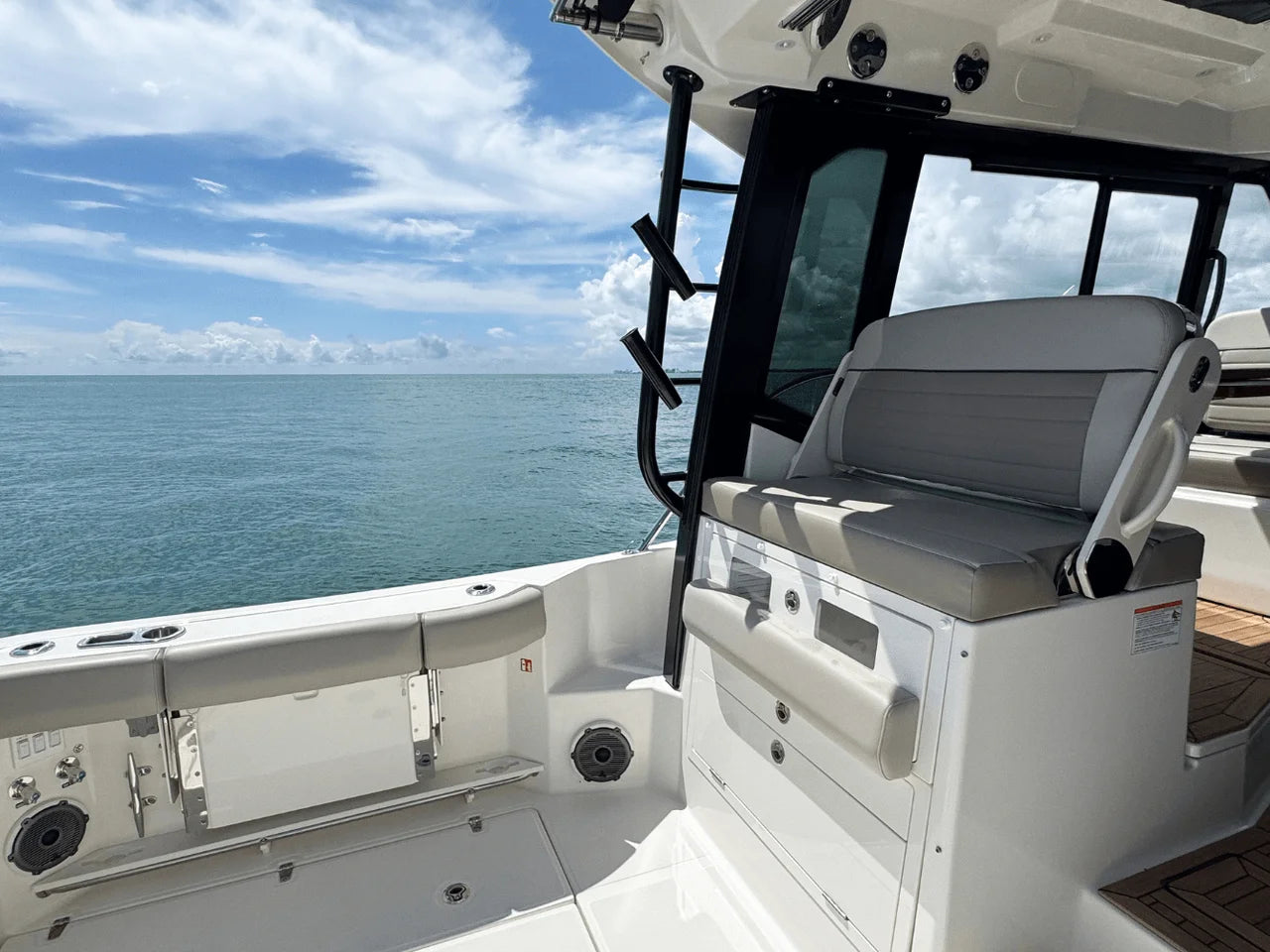 2026 Boston Whaler 365 Conquest 36.0 feet, Clearwater, Florida #14
