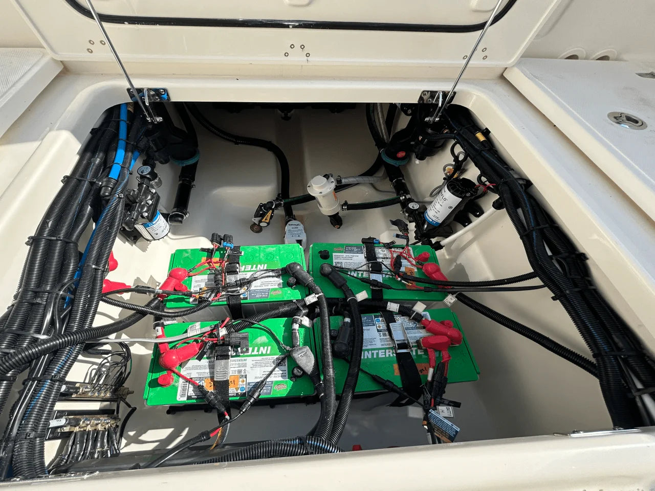 2026 Boston Whaler 280 Vantage 28.0 feet, Clearwater, Florida #27