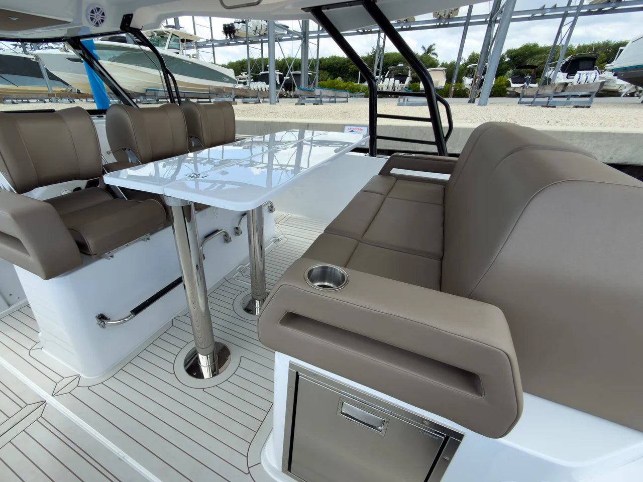 2026 Cruisers Yachts 38 VTR 38.0 feet, Clearwater, Florida #12