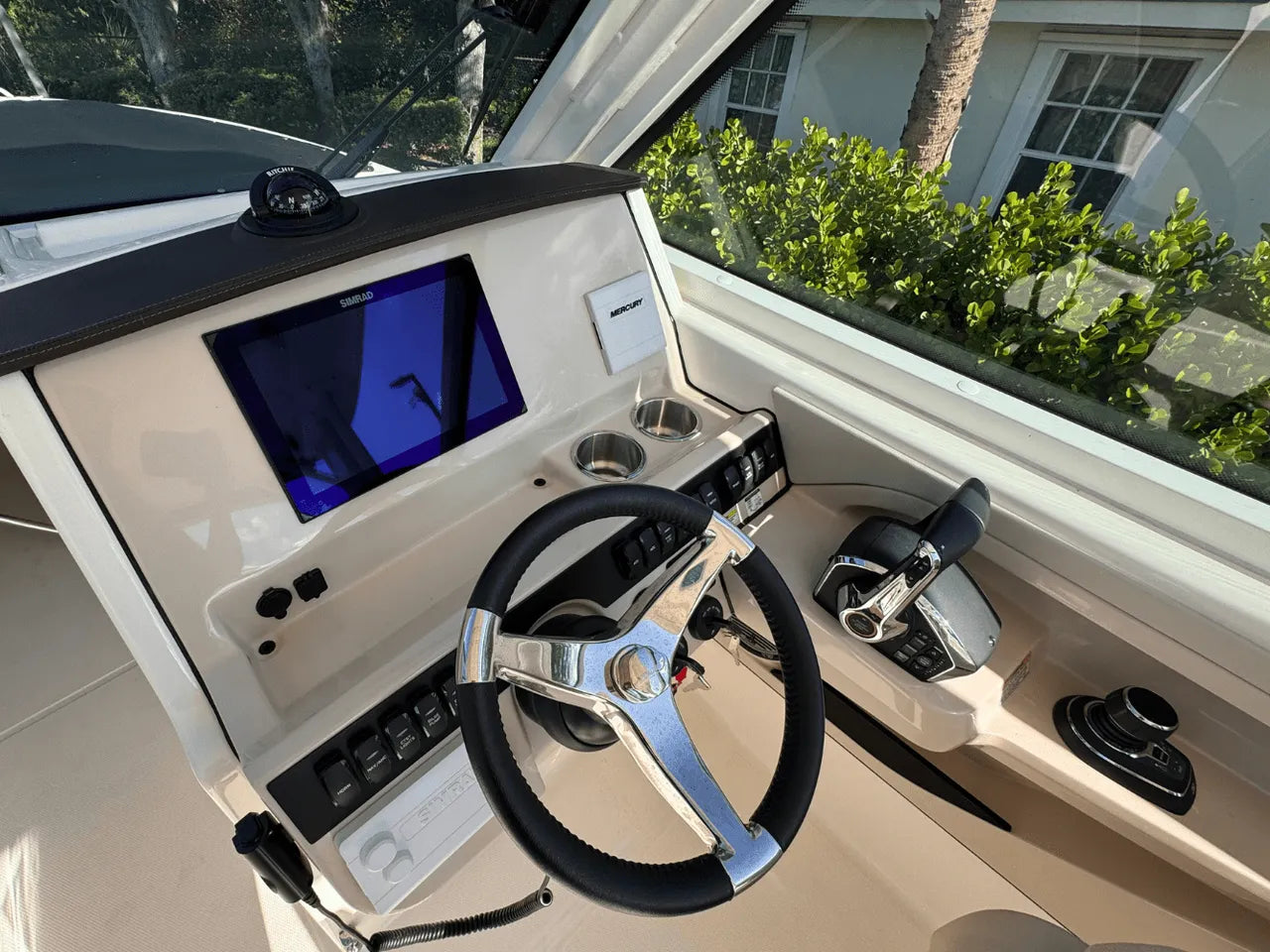 2025 Boston Whaler 280 Vantage 28.0 feet, Clearwater, Florida #23