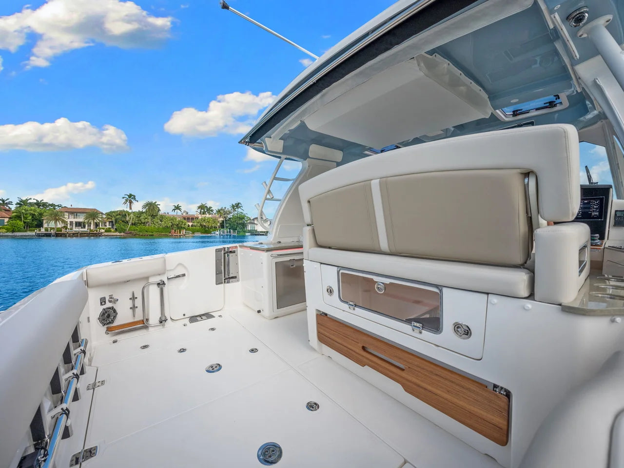2026 Boston Whaler 380 Realm 38.0 feet, Clearwater, Florida #44