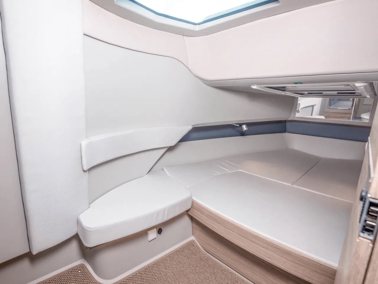 2025 Saxdor 320 GTC 32.0 feet, Clearwater, Florida #128