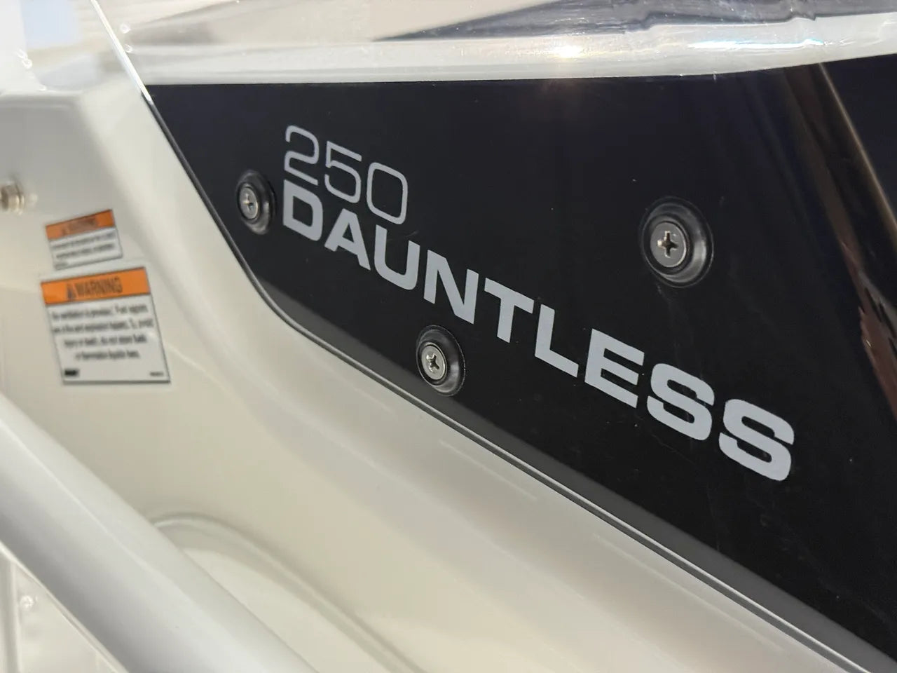 2026 Boston Whaler 250 Dauntless 25.0 feet, Clearwater, Florida #105