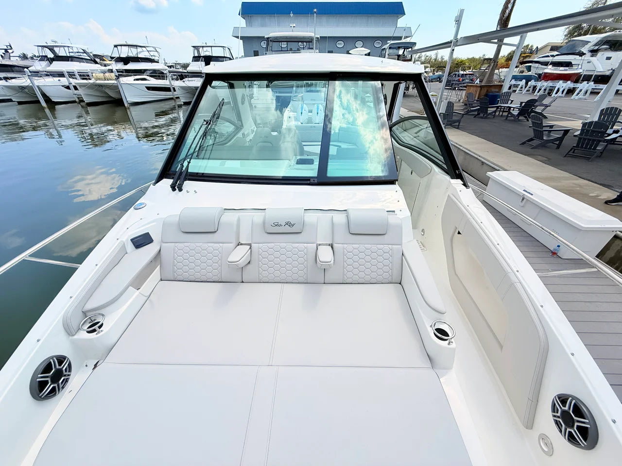2026 Sea Ray Sundancer 320 Outboard 32.0 feet, Clearwater, Florida #68