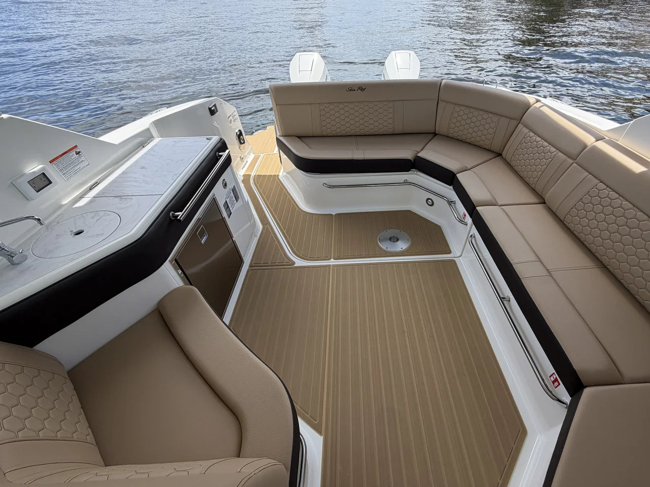 2026 Sea Ray Sundancer 320 Outboard 32.0 feet, Clearwater, Florida #33