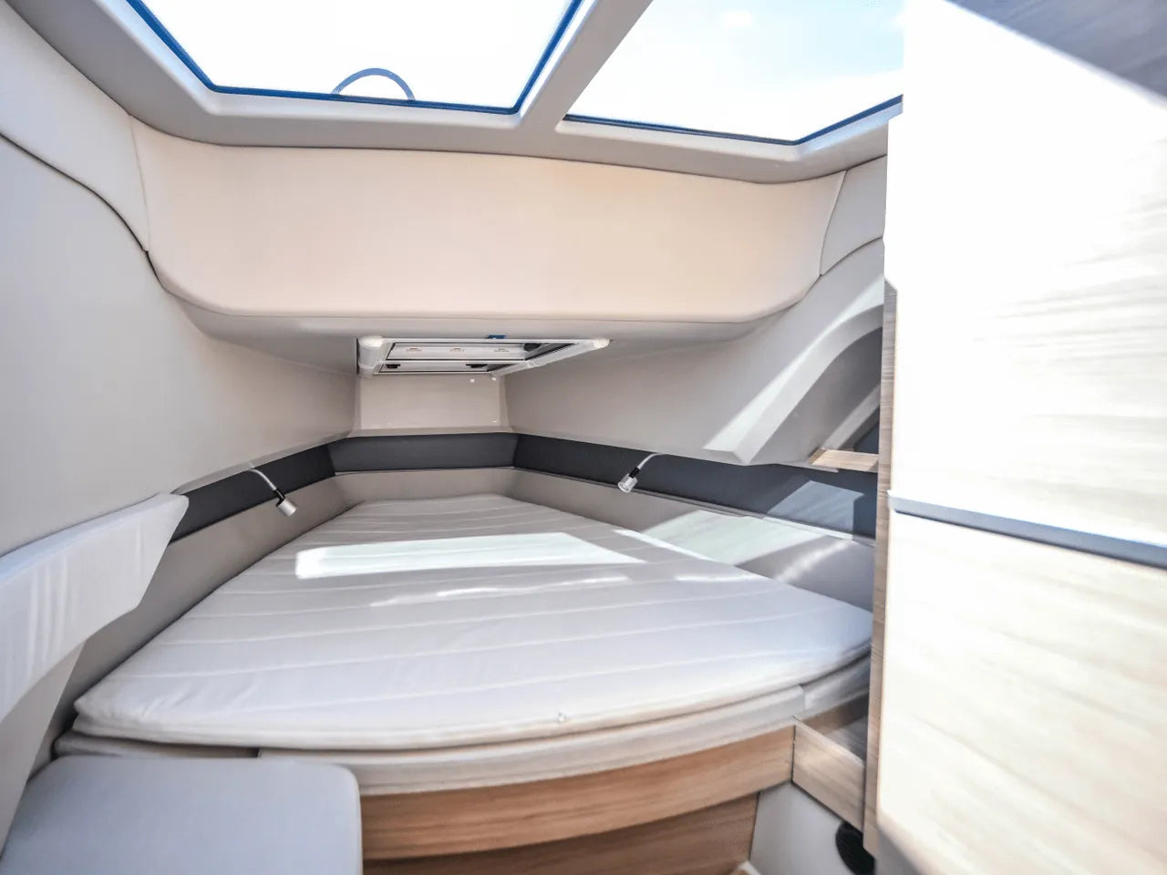 2025 Saxdor 320 GTC 32.0 feet, Clearwater, Florida #90