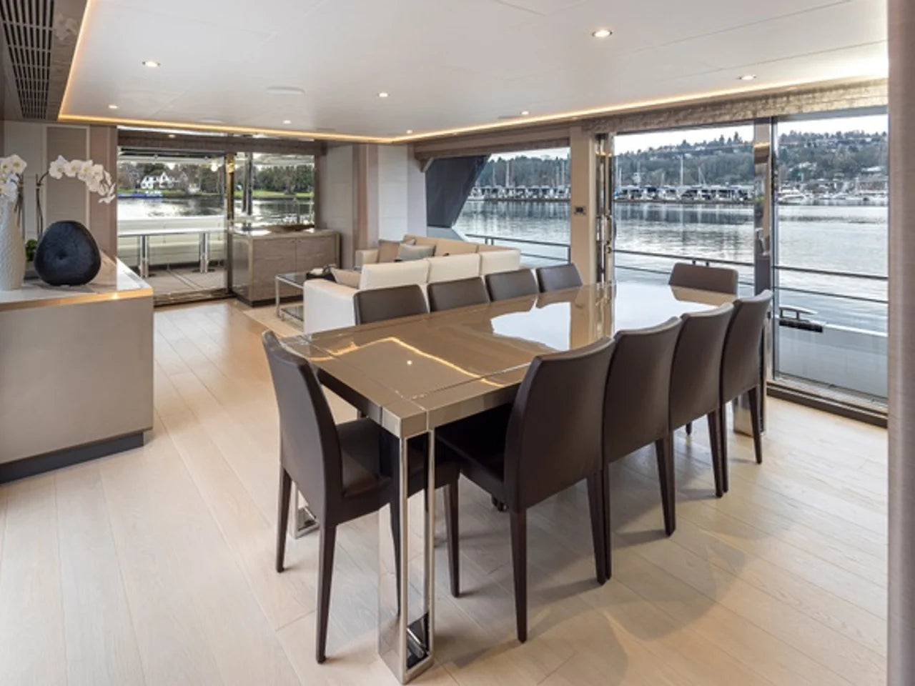 2027 Ocean Alexander 27R 93.0 feet, Clearwater, Florida #29