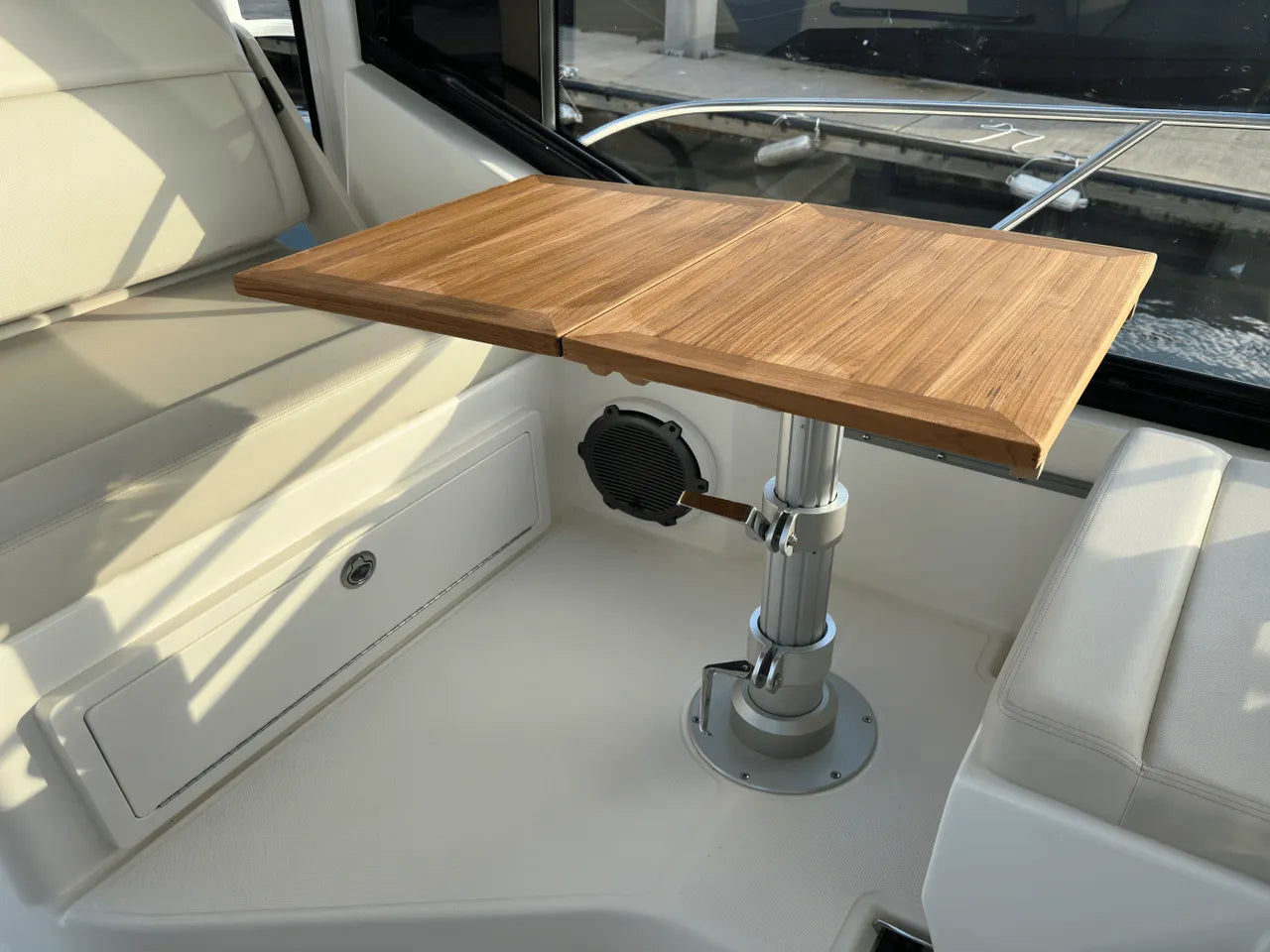 2025 Boston Whaler 325 Conquest 32.0 feet, Clearwater, Florida #14