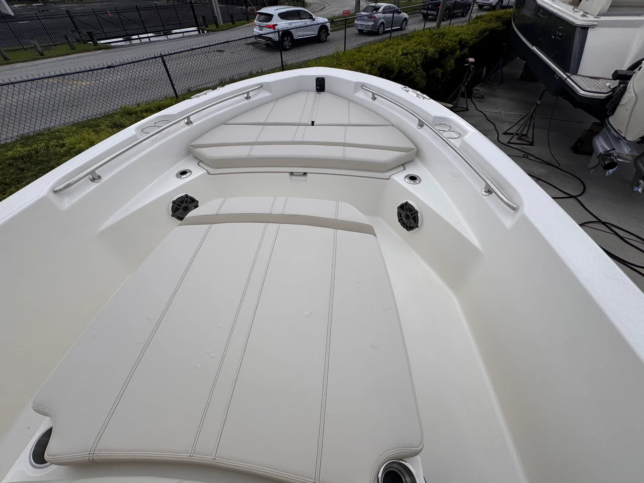 2026 Boston Whaler 220 Dauntless 22.0 feet, Clearwater, Florida #12