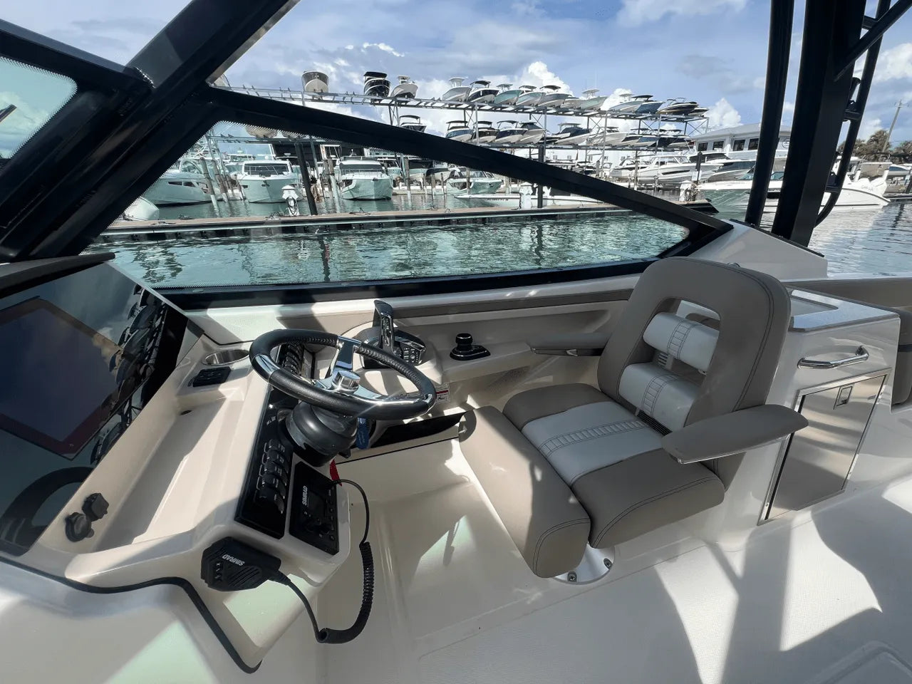 2026 Boston Whaler 280 Vantage 28.0 feet, Clearwater, Florida #28