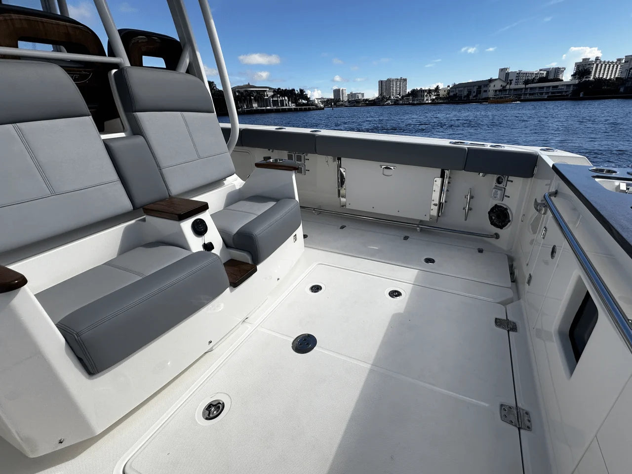 2026 Boston Whaler 360 Outrage 36.0 feet, Clearwater, Florida #26