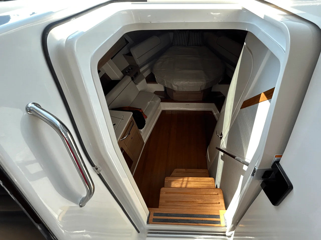 2025 Boston Whaler 365 Conquest 36.0 feet, Clearwater, Florida #42