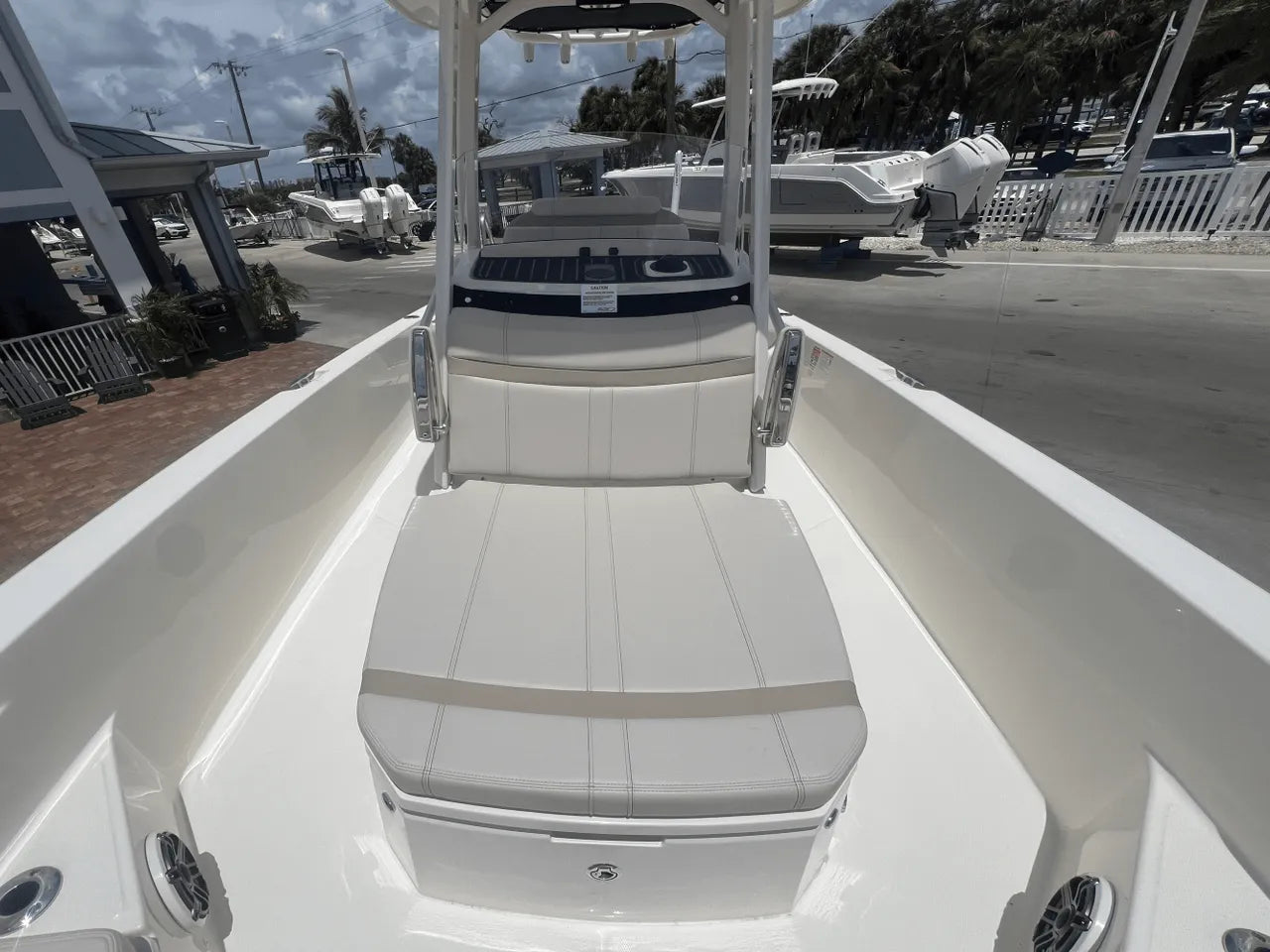 2025 Boston Whaler 250 Dauntless 25.0 feet, Clearwater, Florida #5