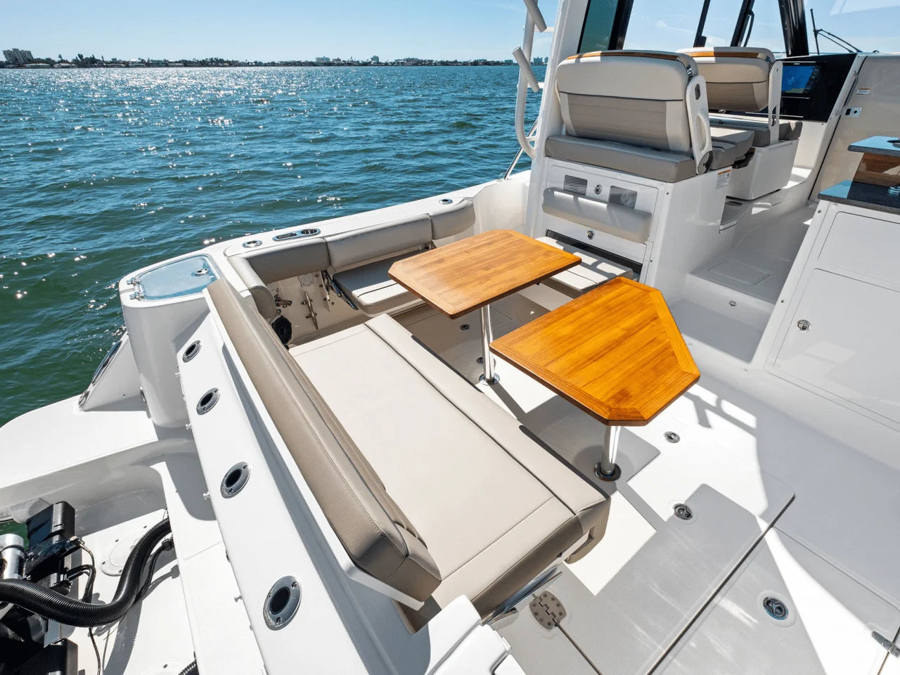 2025 Boston Whaler 365 Conquest 36.0 feet, Clearwater, Florida #87