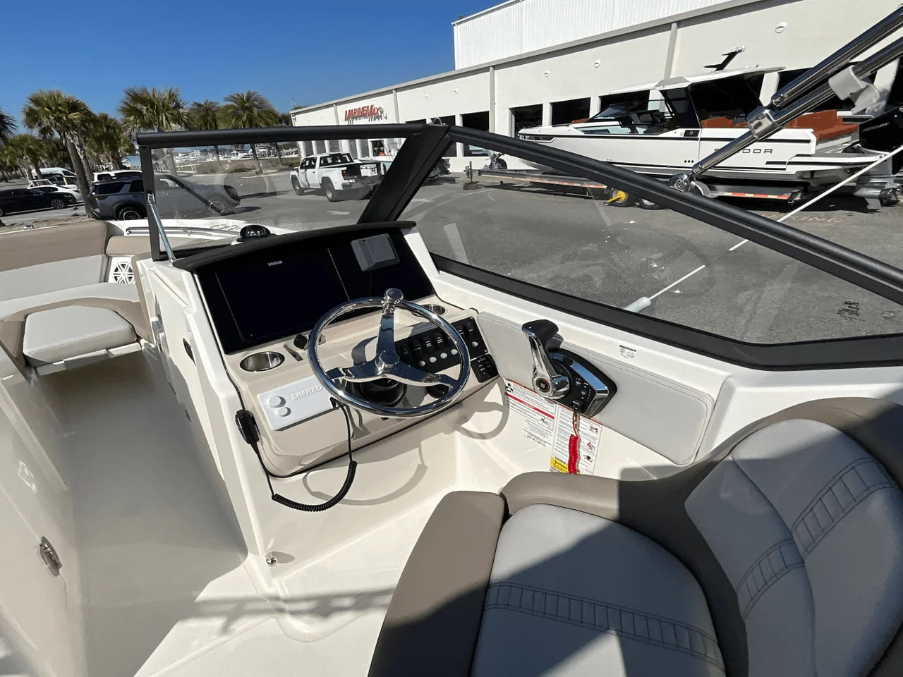 2025 Boston Whaler 210 Vantage 21.0 feet, Clearwater, Florida #32