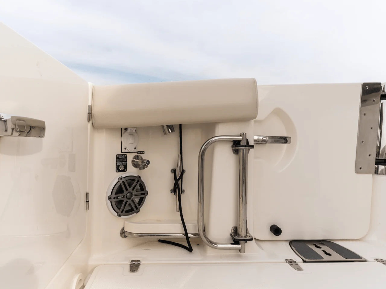2026 Boston Whaler 380 Realm 38.0 feet, Clearwater, Florida #95