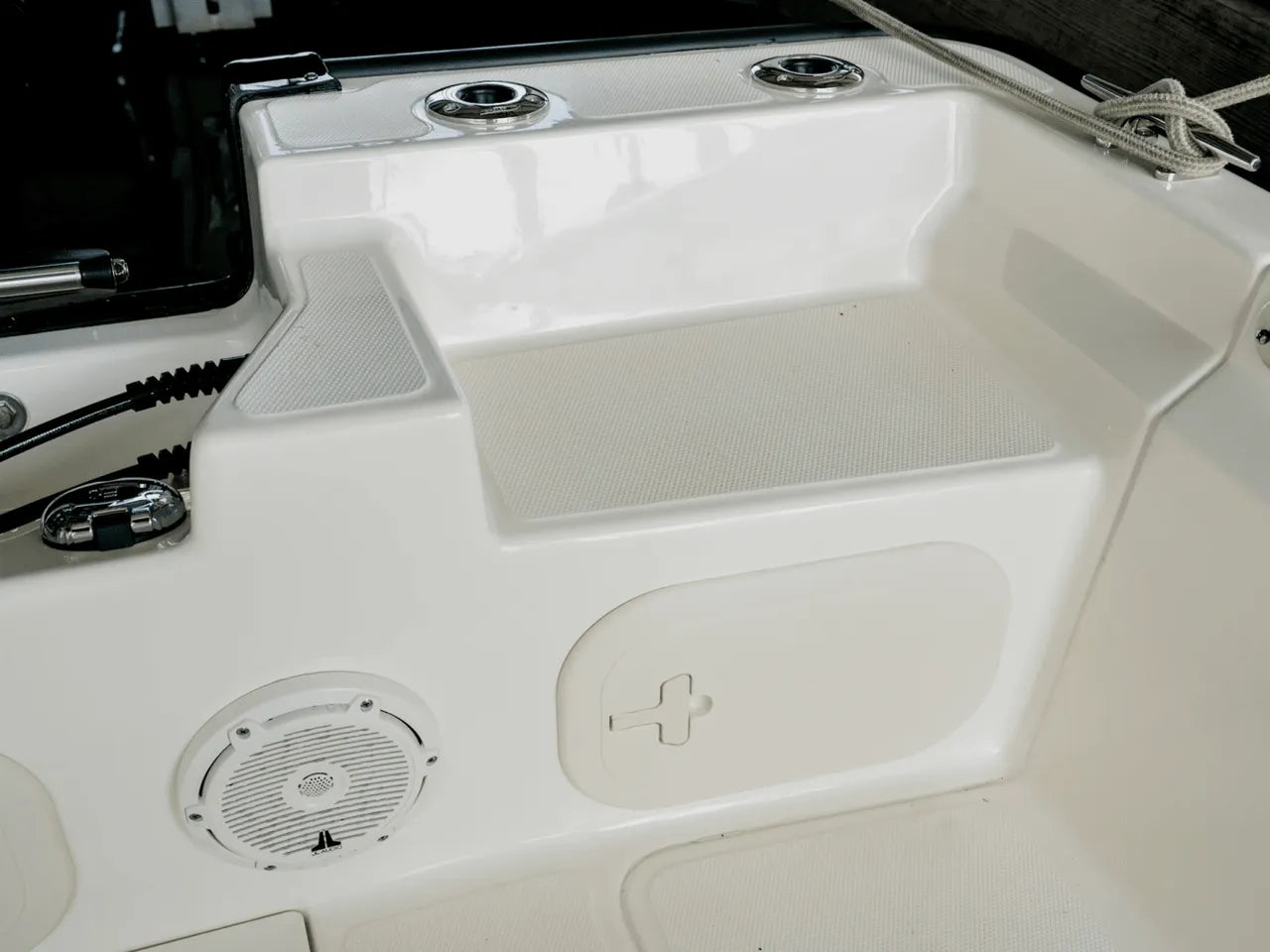 2025 Boston Whaler 170 Montauk 17.0 feet, Clearwater, Florida #19