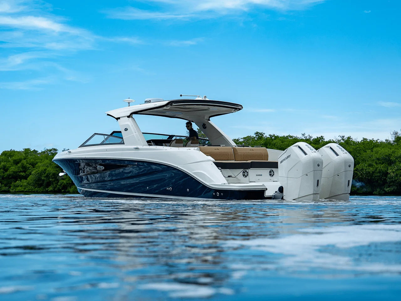 2025 Sea Ray SLX 400 Outboard 40.0 feet, Clearwater, Florida #2