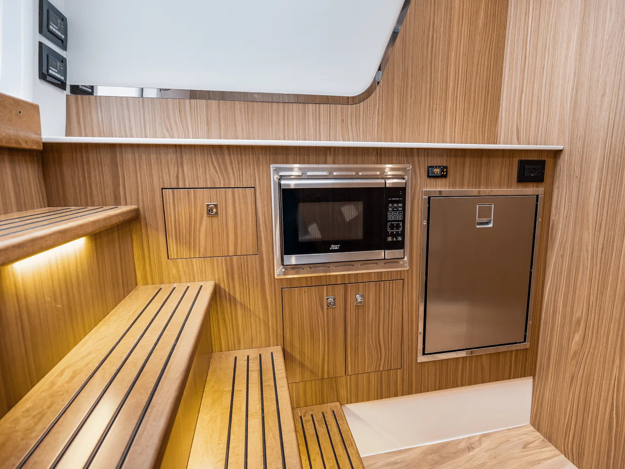 2025 Cruisers Yachts 50 GLS 50.0 feet, Clearwater, Florida #44